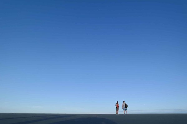 Idées de décoration pour un salon contemporain et minimaliste