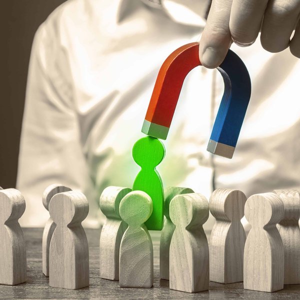 Les secrets pour choisir une centrale de traitement de l'eau pour une maison autonome